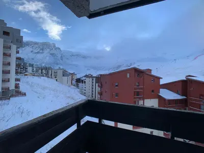 Vue générale sur la montagne ou vue sur la montagne depuis l'appartement