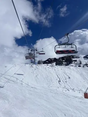 L'établissement Superbe studio au pied des oeufs en hiver