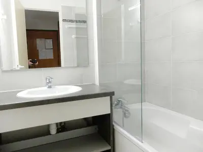 Salle de bains dans l'établissement Confortable 2 Pièces à Tignes avec Animal admis - FR-1-502-511