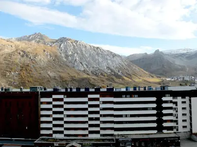 Vue générale sur la montagne ou vue sur la montagne depuis l'appartement