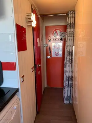 Cuisine ou kitchenette dans l'établissement Arc1800 - T2 rénové - 4 pers - Les Villards - Rés Grand Arbois