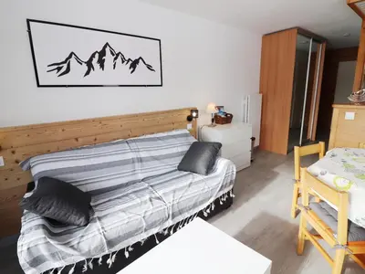 Un ou plusieurs lits dans un hébergement de l'établissement Confort à Tignes, 5 pers., proche pistes, balcon sud, WiFi - FR-1-502-513