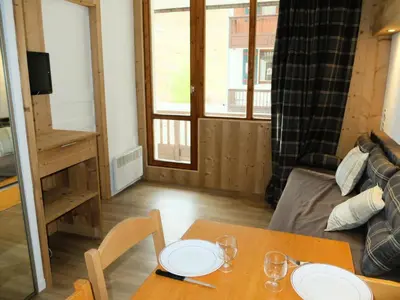 Coin salon dans l'établissement Résidence Rond Point Des Pistes B - Appartement confortable·Proches de pistes·Balcon MAE-4604