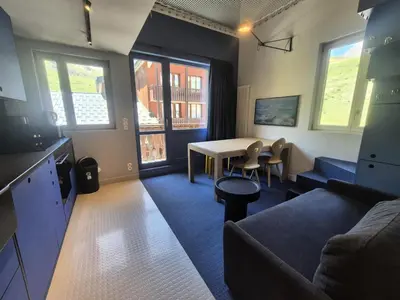 Télévision ou salle de divertissement dans l'établissement Résidence Rond Point Des Pistes B - Duplex de 45m² au Val Claret MAE-4624
