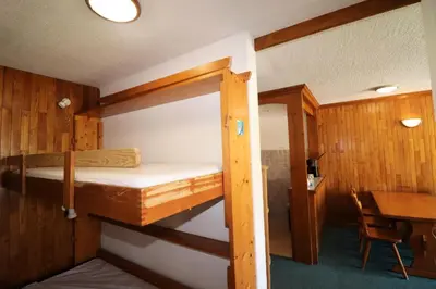 Un ou plusieurs lits dans un hébergement de l'établissement Résidence Tour Du Lac - Appartement fonctionnel·Proche des pistes MAE-8104