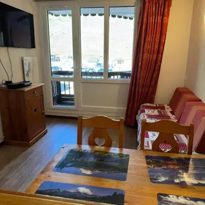 Rond point des pistes 21m2 free wifi fiber smart TV