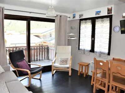 Coin salon dans l'établissement Studio plein sud 4 pers, proche centre, terrasse - FR-1-464-216