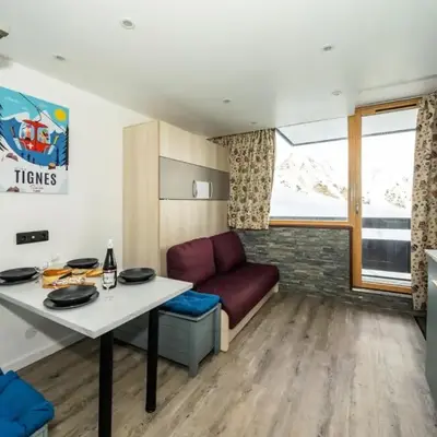 Résidence Home Club - Studio confortable · Skis aux pieds · Balcon MAE-0264