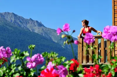 Vue générale sur la montagne ou vue sur la montagne depuis l'appart'hôtel