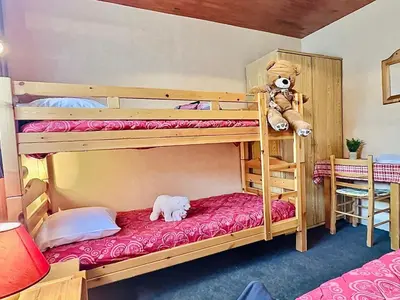 Un ou plusieurs lits dans un hébergement de l'établissement Agréable 2 pièces sur les pistes de Tignes Lavachet - FR-1-411-885