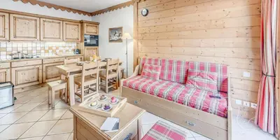 Cuisine ou kitchenette dans l'établissement Résidence Les Alpages - 2 Pièces pour 6 Personnes MAE-7314