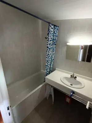 Salle de bains dans l'établissement APT 2 PIECES 4/5PERS - MOUTIERES TIGNES