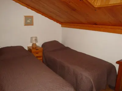 Un ou plusieurs lits dans un hébergement de l'établissement Pralognan - Duplex ensoleillé 3 pièces / Mezzanine pour 6 pers, proche pistes - FR-1-464-218