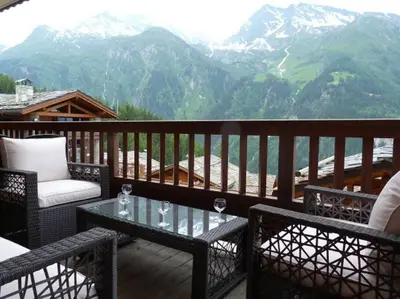 Vue générale sur la montagne ou vue sur la montagne depuis l'appartement