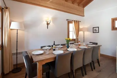 Plan de l'établissement Powder Ridge - 6 bedroom chalet with hot tub
