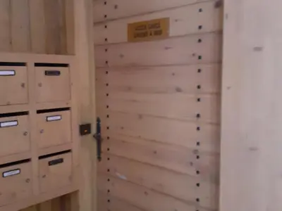 Plan de l'établissement Appartement skis aux pieds avec parking et wifi au cœur de Val-d’Isère - FR-1-694-317