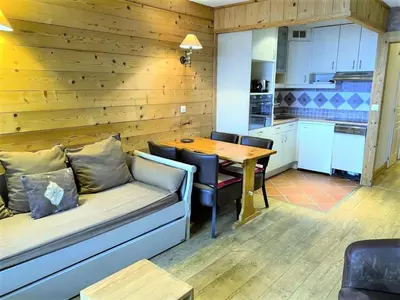 Cuisine ou kitchenette dans l'établissement Résidence Slalom - Appartement aux porte de Tignes Le Val Claret Haut MAE-1254