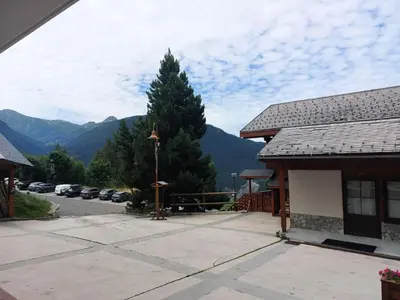 Vue générale sur la montagne ou vue sur la montagne depuis l'appartement