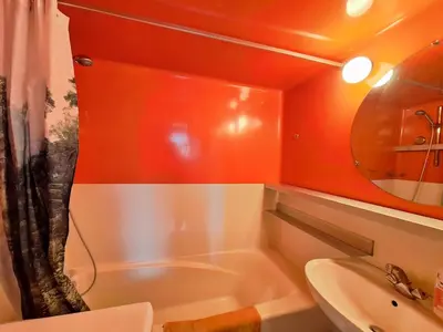Salle de bains dans l'établissement Appartement cosy 2 pièces pour 5 pers, avec WiFi aux Arcs 1800 - FR-1-411-888
