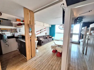 Cuisine ou kitchenette dans l'établissement Résidence Tournavelles - Charmant appartement 2 pièces 5 personnes au pied des pistes et des commerces, proche de l'ESF et de la garderie dans le village MAE-6964