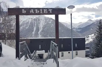 Plan de l'établissement Paradiski calme et ensoleillé plan peisey