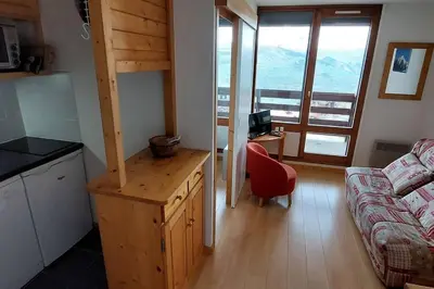 Cuisine ou kitchenette dans l'établissement Paradiski ski au pied vallandry