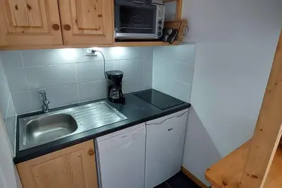 Cuisine ou kitchenette dans l'établissement Paradiski ski au pied vallandry