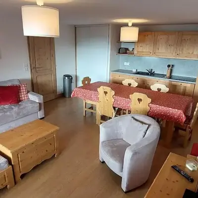 Paradiski bel appartement rénové plan peisey