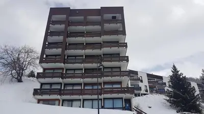 L'établissement Paradiski proche des pistes plan peisey en hiver