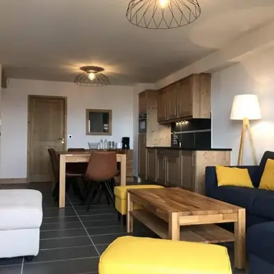 Paradiski nouveau