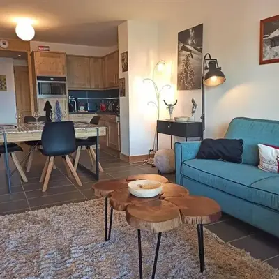 Paradiski nouveau
