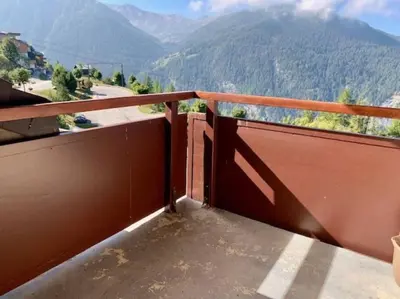 Vue générale sur la montagne ou vue sur la montagne depuis l'appartement