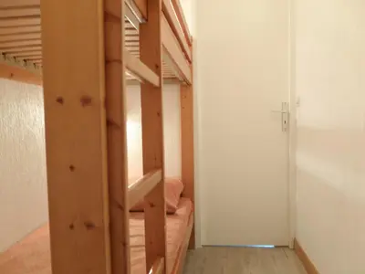 Un ou plusieurs lits dans un hébergement de l'établissement Studio confort 21m² · 4 pers · Balcon · Animaux admis - FR-1-502-504