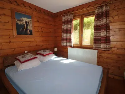 Un ou plusieurs lits dans un hébergement de l'établissement Appartement confortable avec terrasse et WIFI - 6 pers - FR-1-502-533