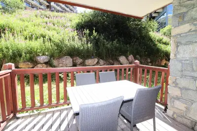 Balcon ou terrasse dans l'établissement Résidence Ecrin Des Neiges - Beau 3 pièces au coeur de Val Claret MAE-1704
