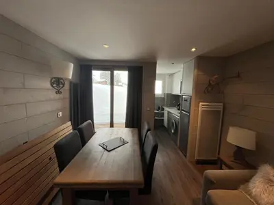 Coin salon dans l'établissement BELLE PLAGNE - Appartement 6 personnes sur les pistes