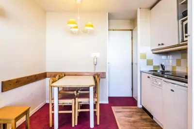 Cuisine ou kitchenette dans l'établissement Résidence Les Constellations - maeva Home - Studio 4 Personnes - Confort MAE-4505