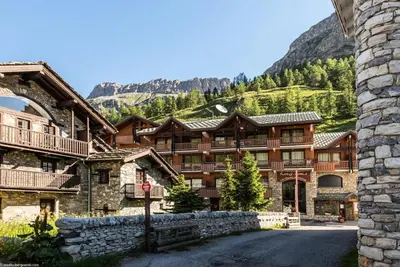 Vue générale sur la montagne ou vue sur la montagne depuis l'appartement