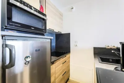 Cuisine ou kitchenette dans l'établissement Résidence Les Constellations - maeva Home - Appartement 3 Pièces 8 Personnes - Selection MAE-0330