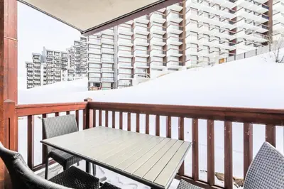 Balcon ou terrasse dans l'établissement Résidence L'Ecrin des Neiges - maeva Home - Appartement 4 Pièces 8 Personnes - Sélection MAE-2873