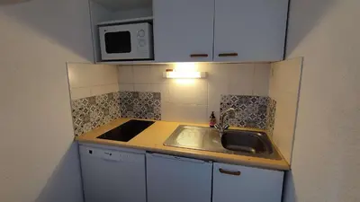 Cuisine ou kitchenette dans l'établissement Paradiski ski au pied vallandry