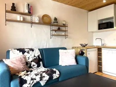 Cuisine ou kitchenette dans l'établissement Studio rénové 4 pers, proche ski - FR-1-346-395