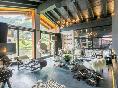 Coin salon dans l'établissement Prestige et luxe au cœur de Val-d'Isère, proche des pistes - FR-1-694-323