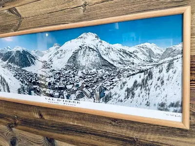 Vue générale sur la montagne ou vue sur la montagne depuis l'appartement