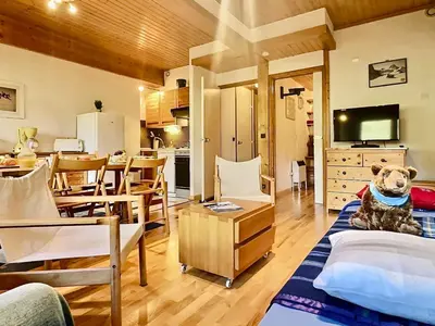 Un ou plusieurs lits dans un hébergement de l'établissement Grand T3 à Val d'Isère avec deux salles de bain - FR-1-411-898