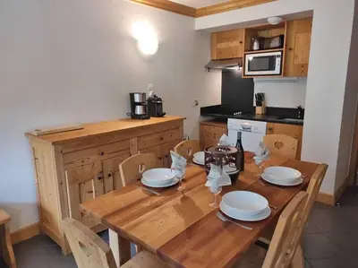 Cuisine ou kitchenette dans l'établissement L’Epidote