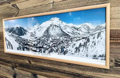 Vue générale sur la montagne ou vue sur la montagne depuis l'appartement