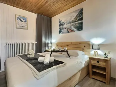 Un ou plusieurs lits dans un hébergement de l'établissement Appartement Tignes 2100 - 4-6 personnes - 1 chambre - 4 lits - Wifi haut débit - Parking couvert inclus