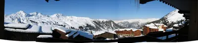 Vue générale sur la montagne ou vue sur la montagne depuis l'appartement