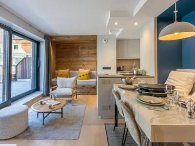 Cuisine ou kitchenette dans l'établissement Appartement de standing avec garage, wifi et terrasse au pied des pistes à Val-d'Isère - FR-1-694-332